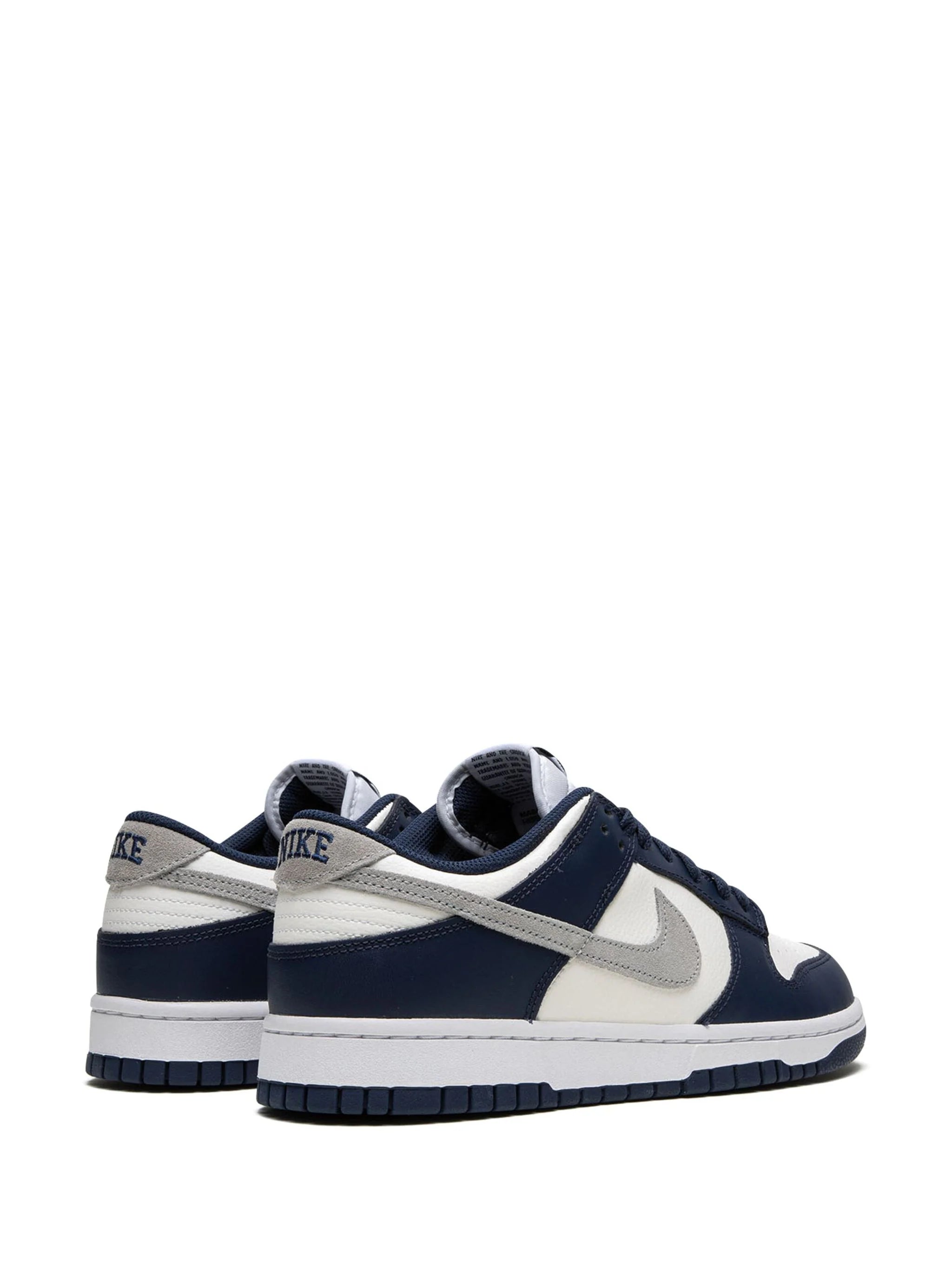 Dunk Low "Midnight Navy Smoke Grey"