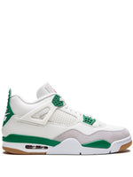 Load image into Gallery viewer, Air Jordan 4 SB &quot;Pine Green&quot;
