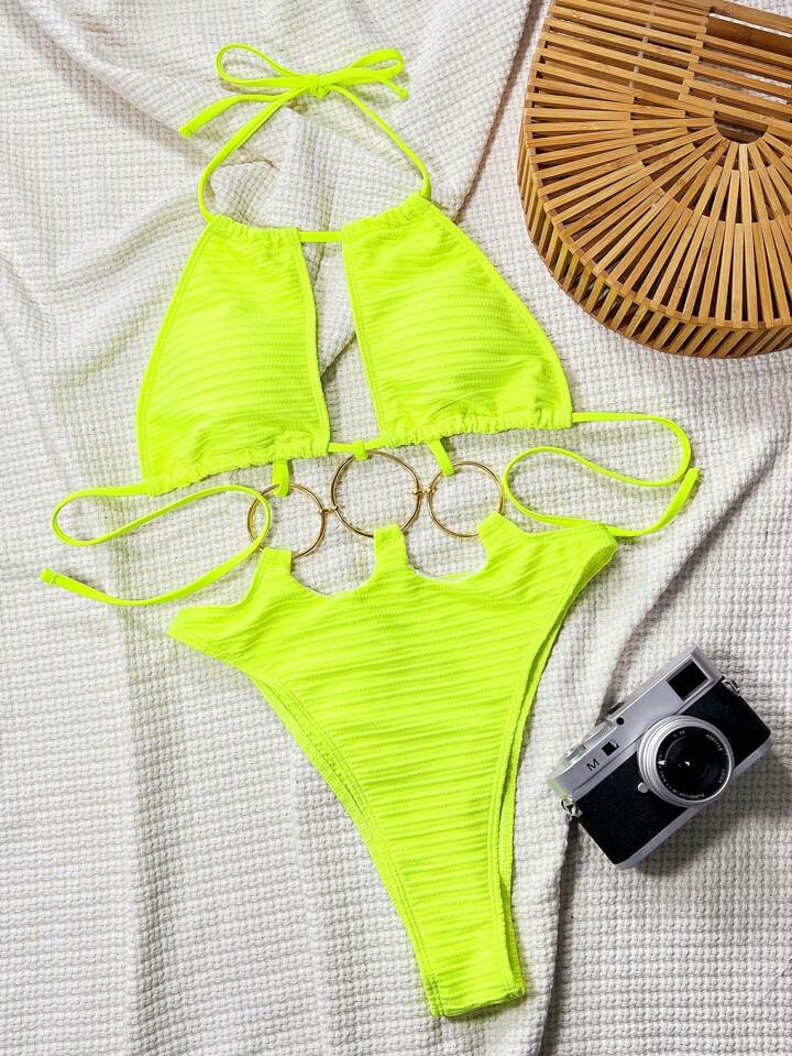 Textured Fabric Halter Neck With Underwire