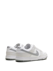 Dunk Low Retro "Summit White/Light Smoke Grey"