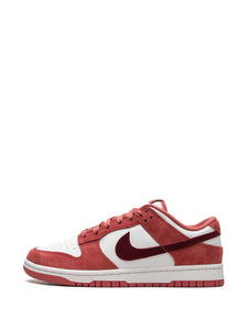 Wmns Dunk Low "Valentines Day"