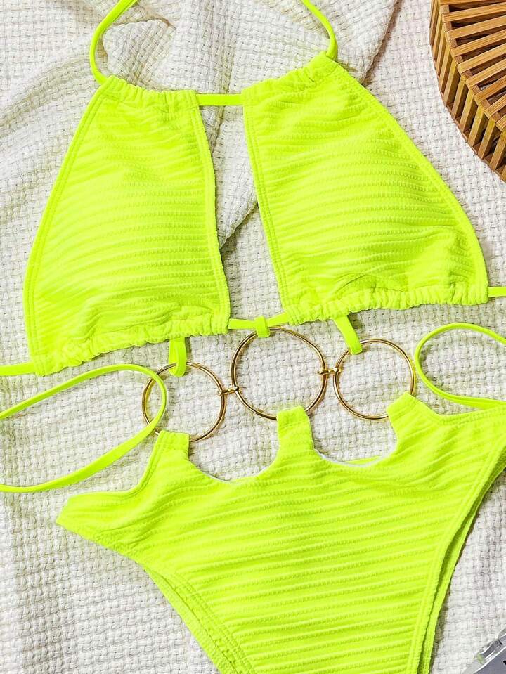 Textured Fabric Halter Neck With Underwire